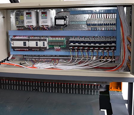 ��֦���ϸ��