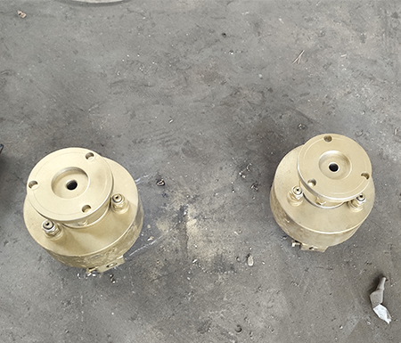 ˫ͷĥ�����